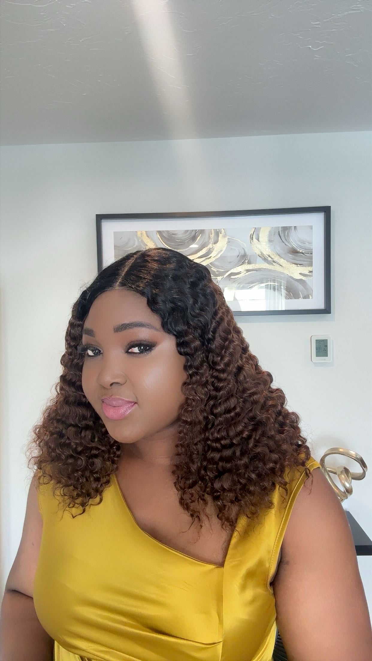 18” Soweto curls. Wear and Go. Extra volume. Water friendly curls