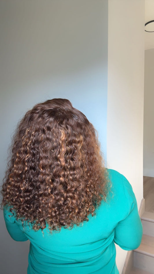 Highlight Blonde & Brown 16” Water Wave Wig – 5x5 Closure (200g)