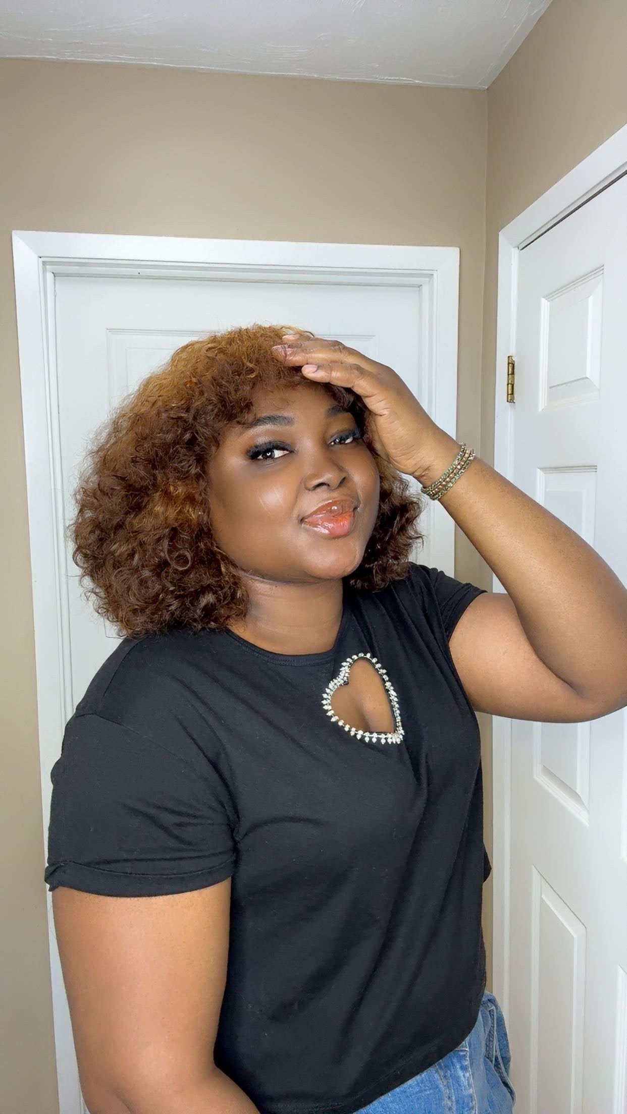 Curly fringe wig-highlight / Afro look