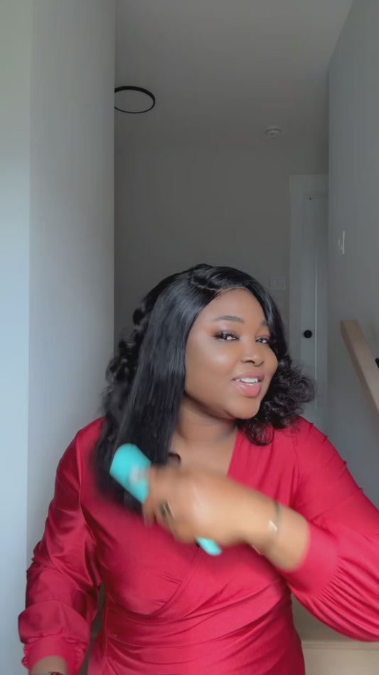 Deal No 2 - Glueless 16” bouncy curls