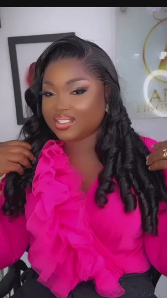 Oma bouncy curl 24'' 13*4 LACE FRONTAL wig